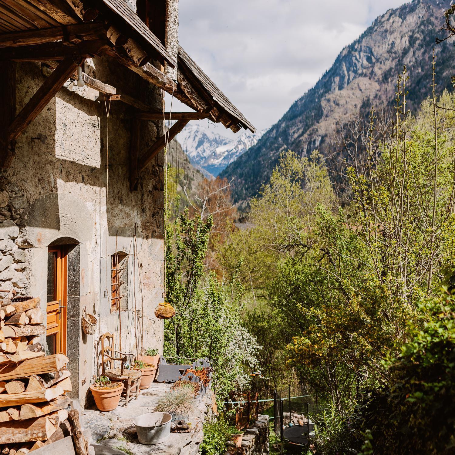 Chambre Ou Gite Dans Une Maison De Montagne - De Suzon A Zelie Entraigues  Exterior foto